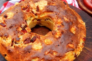 casatiello napolitano pan queso pascua