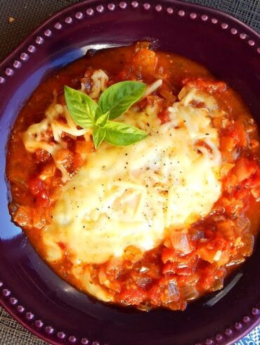 huevos purgatorio shakshuka salsa