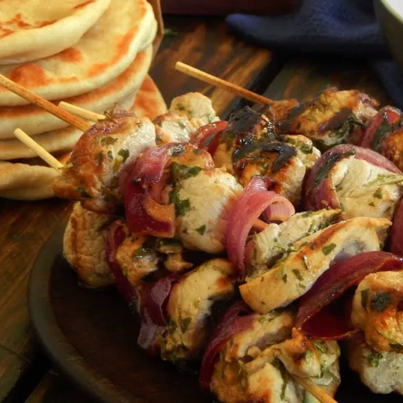 souvlaki griego de cerdo
