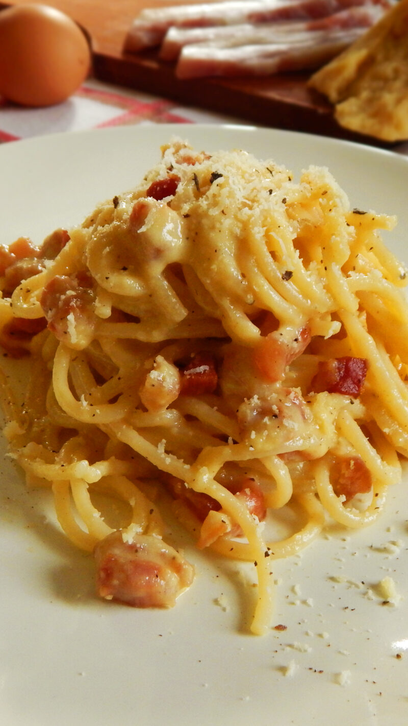 carbonara spaghetti pasta queso panceta