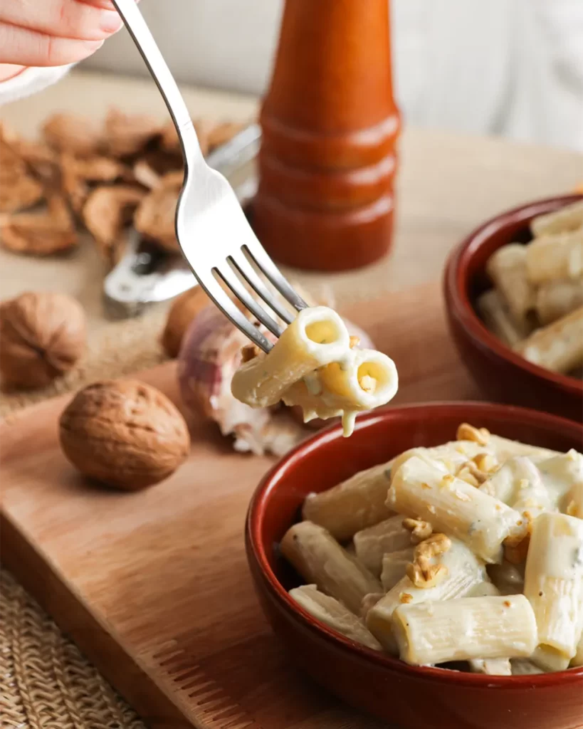 pasta con salsa de quesos