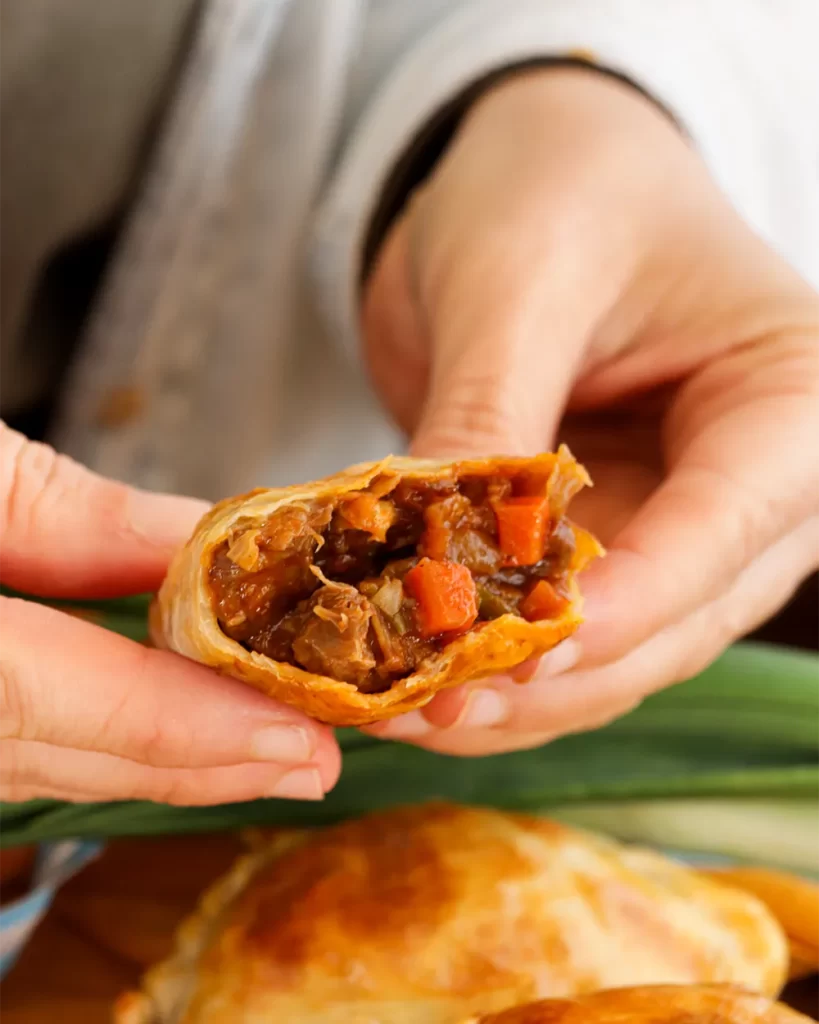 empanadas de osobuco desmechado