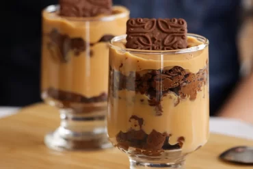 chocotorta clásica en vasos