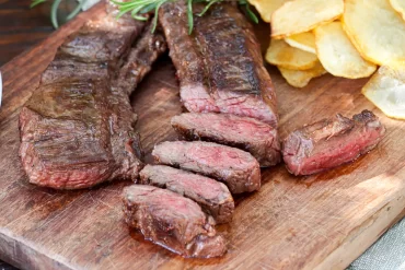 entraña a la plancha con papas fritas