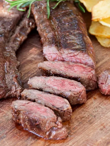 entraña a la plancha con papas fritas