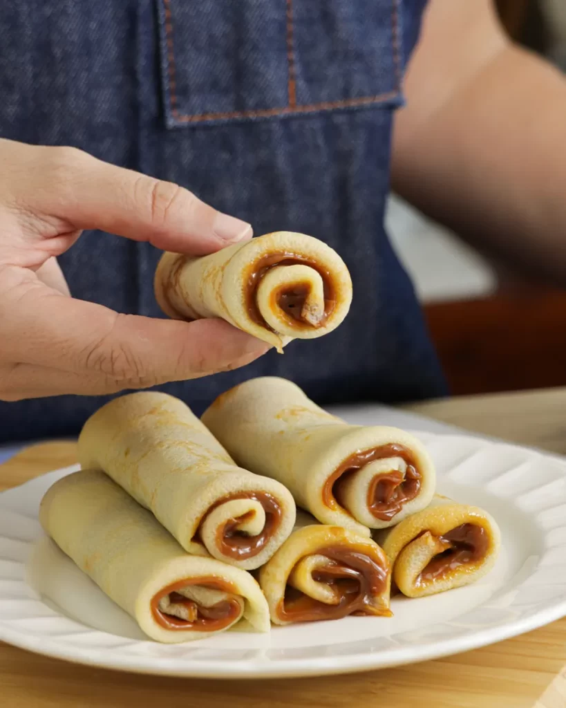 panqueques rellenos con duce de leche