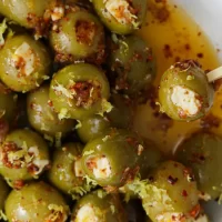 aceitunas rellenas con queso