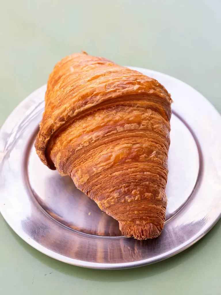 croissant levando