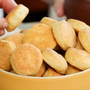 bizcochitos de queso crema