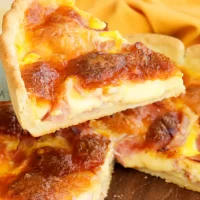 tarta de jamon y queso con masa casera