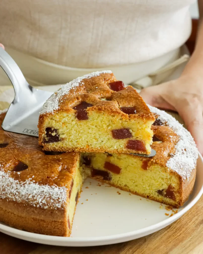 torta matera con trocitos de membrillo
